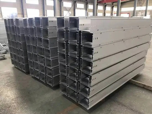 濟(jì)南哪家抗震電纜橋架工程做的好?泓圣橋架專注20年